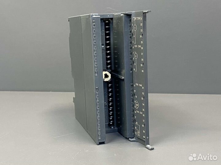 Siemens 6ES7331-1KF02-0AB0 Модуль, новый, 1 шт