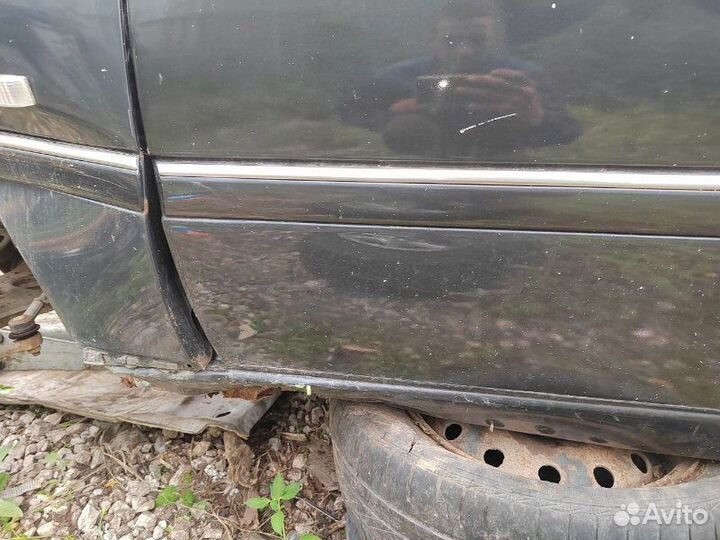 Дверь передняя левая Mercedes Benz C 230 2.3 M