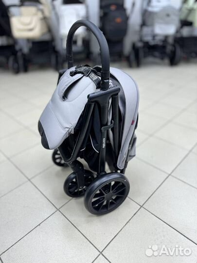 Прогулочная коляска Carrello