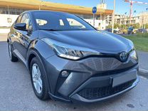 Toyota C-HR 1.8 AT, 2021, 44 300 км, с пробегом, цена 2 800 000 руб.