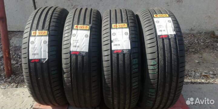 Pirelli Scorpion 215/60 R16 95V