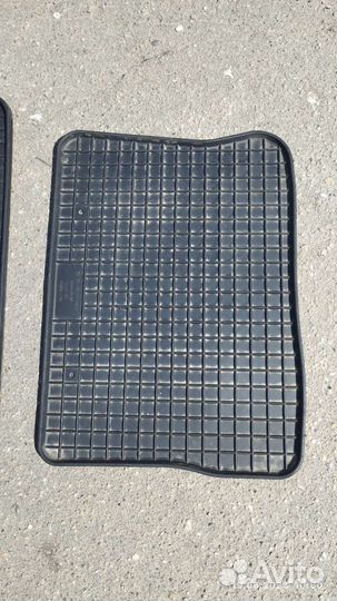 Автомобильные коврики audi