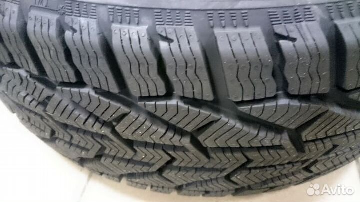 Tigar Winter 235/65 R17 108H