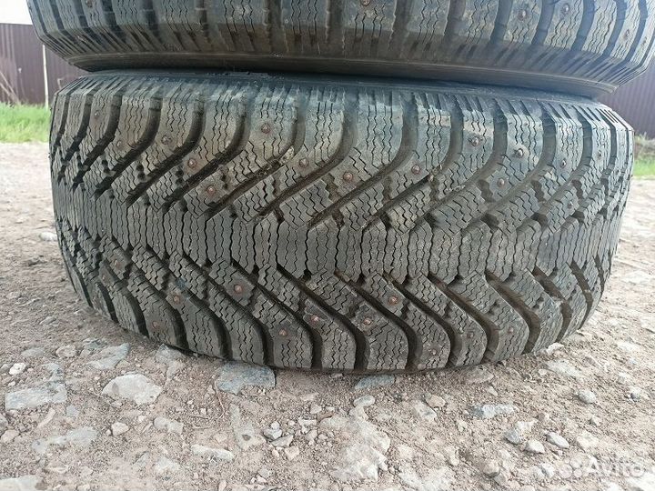 Зимняя резина Goodyear UltraGrip 500 255/55/R18