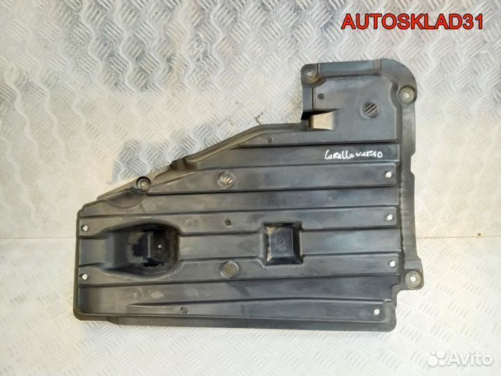 Пыльник кузова Toyota CorollaVerso 583980F010