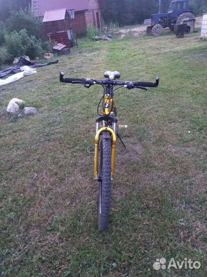 Велосипед на литых дисках