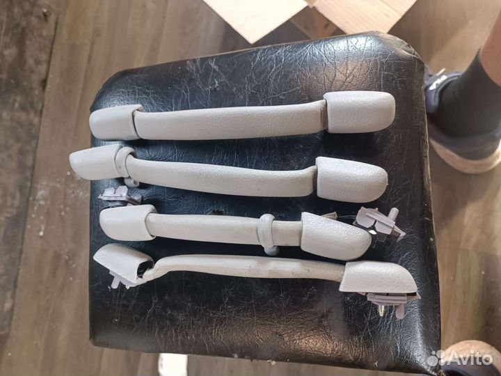 Ручки на потолок сузуки гранд витара 2