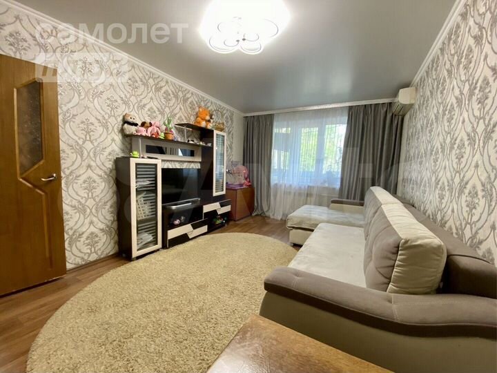 2-к. квартира, 54,1 м², 1/9 эт.