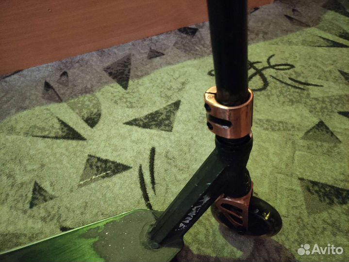 Трюковой самокат