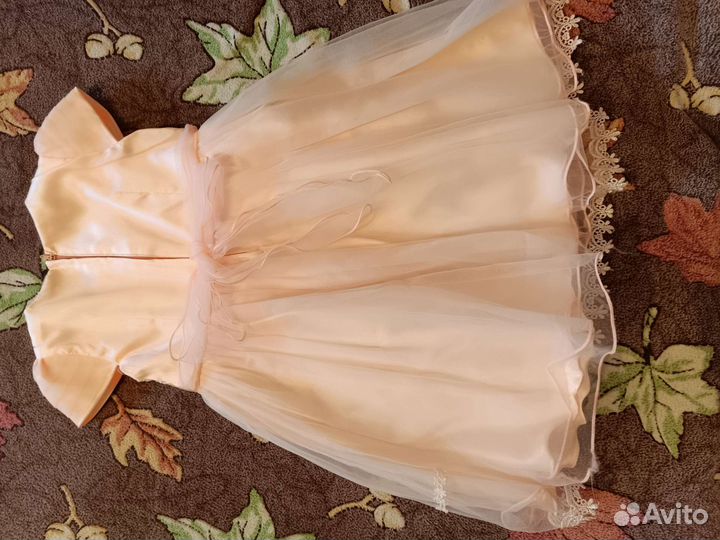 Платье праздничное девочкам