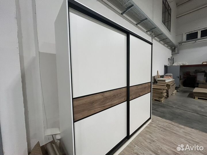 Шкаф купе новый