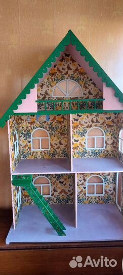 Домик кукольный