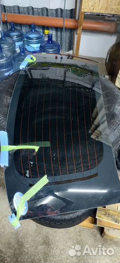 Стекло на крышку багажника Nissan AD