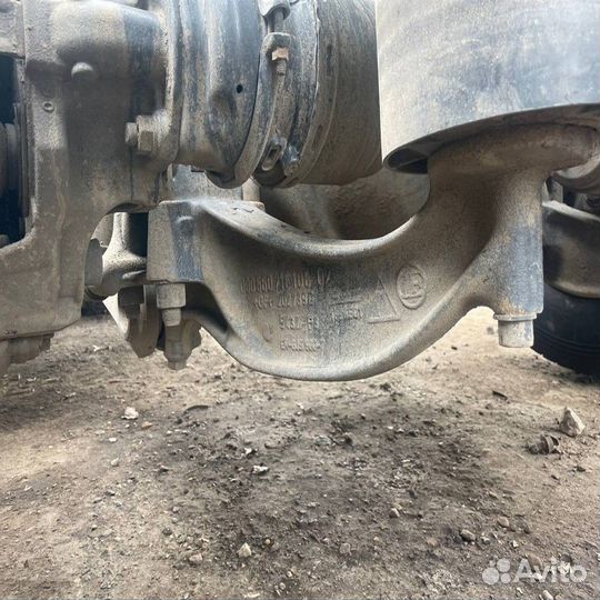 Кронштейн пневморессоры левый Daf XF106