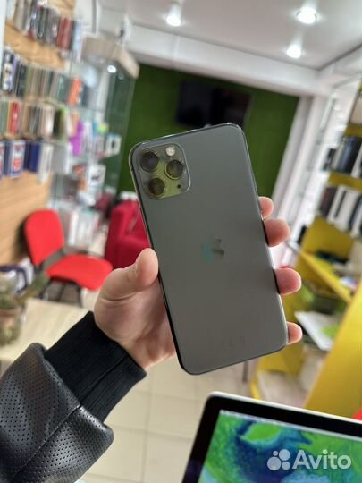 iPhone 11 Pro, 64 ГБ