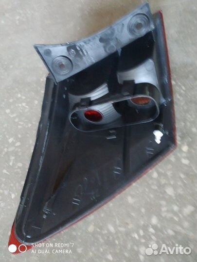 Фонарь задний Ниссан Кашкай 06-10 г.в.левый,правый