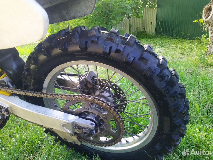 Suzuki RMX 250s