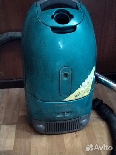 Пылесос Panasonic (Панасоник ) MC -E 752