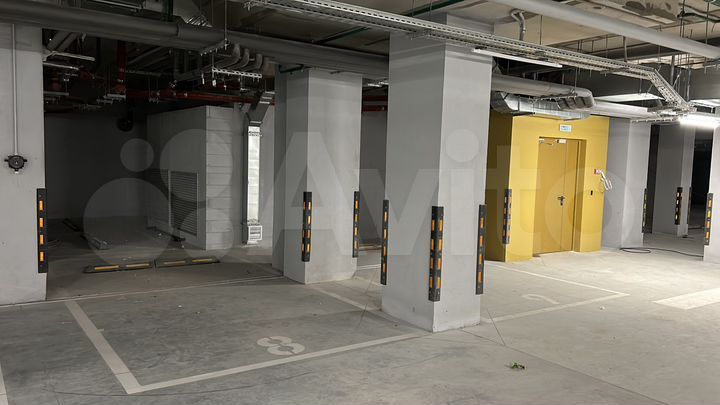 Машиноместо, 14 м²