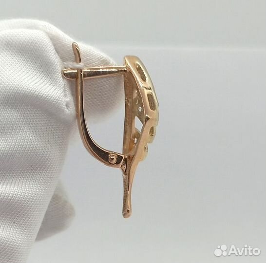 Золотые серьги