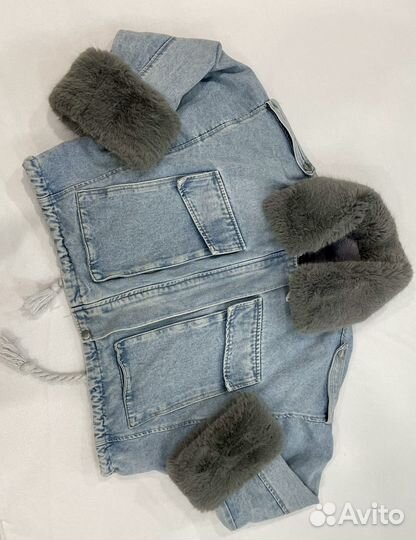 Джинсовая куртка с мехом