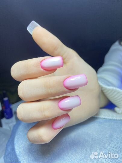 Маникюр/педикюр/наращивание ногтей