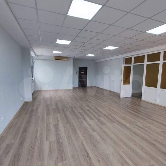 Сдам офисное помещение, 75.8 м²