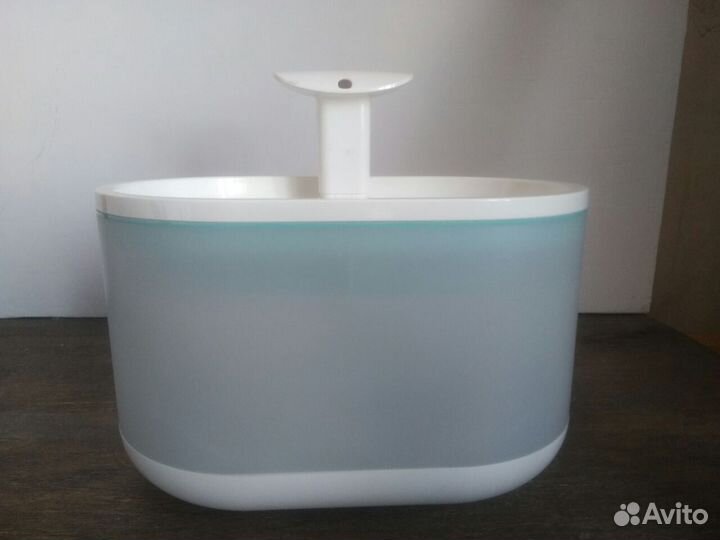 Поилка автоматическая для кошек 2,1л TuttoTuo