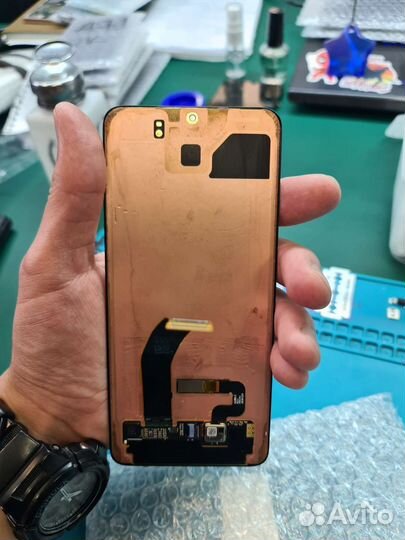 Samsung galaxy s20 дисплей