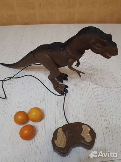 Динозавр развивающая игрушка ELC оригинал на пульт