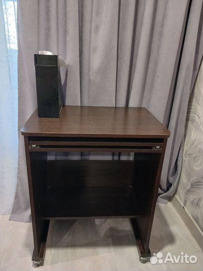 Компьютерный столик бу