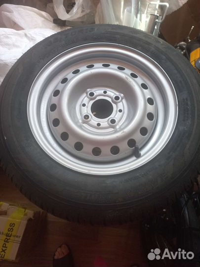 Колеса в сборе 175 и 165/70r13 новые