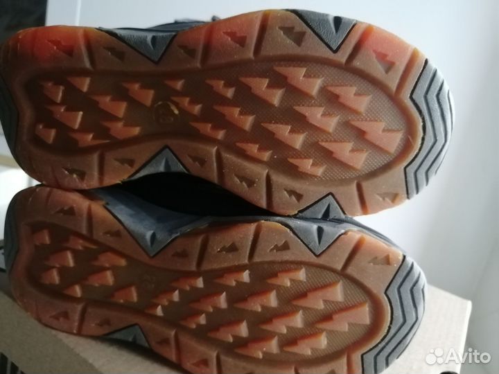 Ботинки для мальчика 28