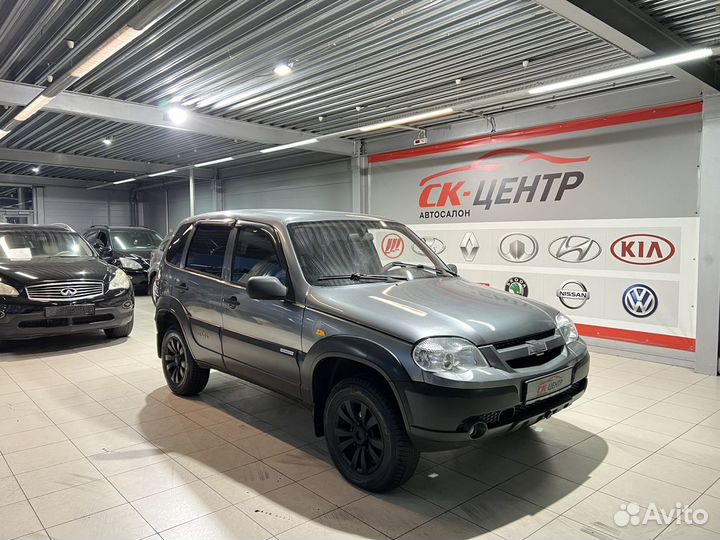 Chevrolet Niva 1.7 МТ, 2011, 221 740 км