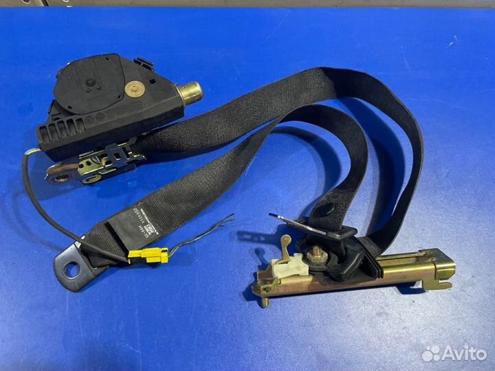 Ремень безопасности передний левый Mercedes-Benz