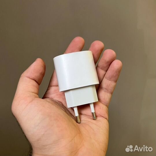 Блок питания Apple 20W