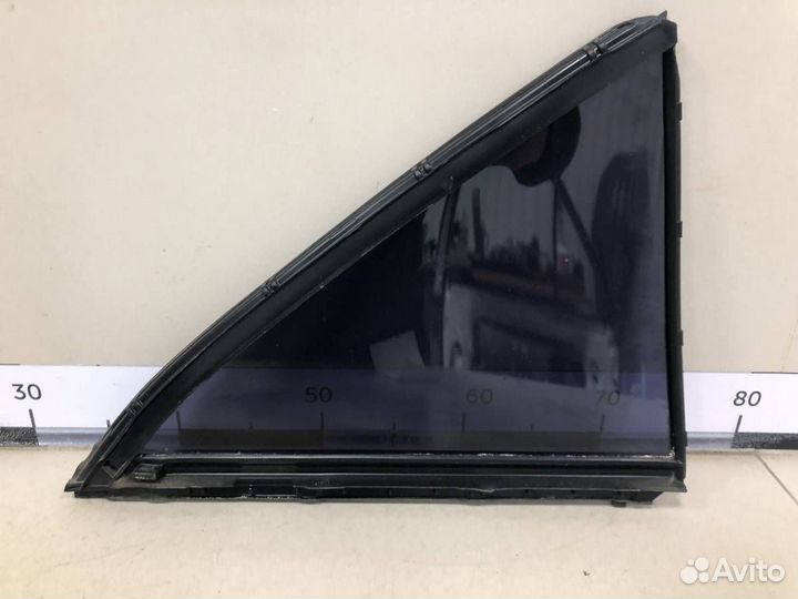 Стекло двери задней левой форточка Toyota Camry V4