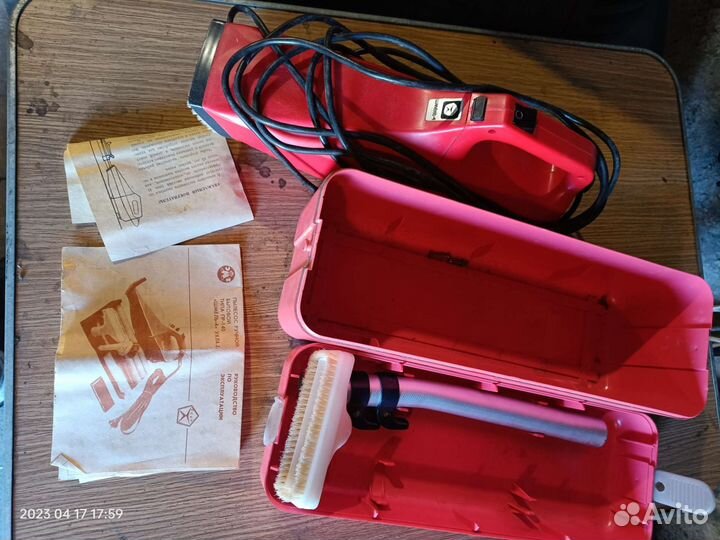 Шмель-4 авто-пылисос СССР