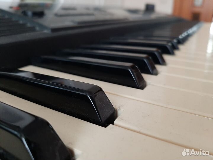 Синтезатор yamaha psr-320