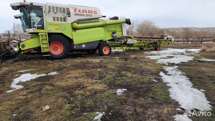 Комбайн Claas Mega 370, 2007