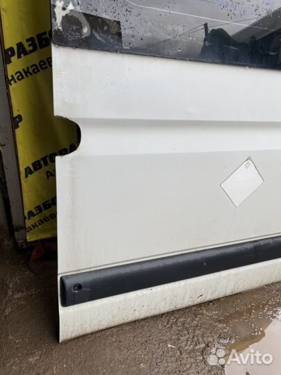 Выдвижная дверь Renault Master