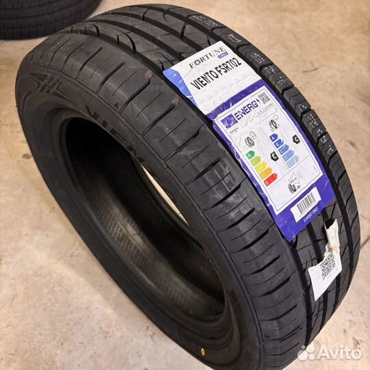 Fortune FSR702 235/50 R18 101Y