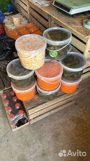 Огурцы соленые бочковые