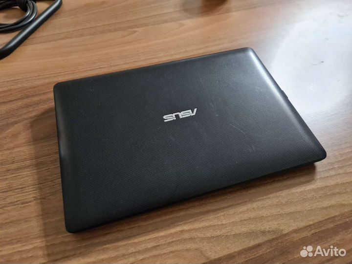 Ноутбук Asus сенсорный 10,1