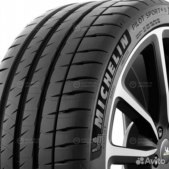 Michelin Pilot Sport 4 S 295/35 R21 107Y