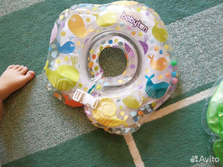 Круг на шею для купания