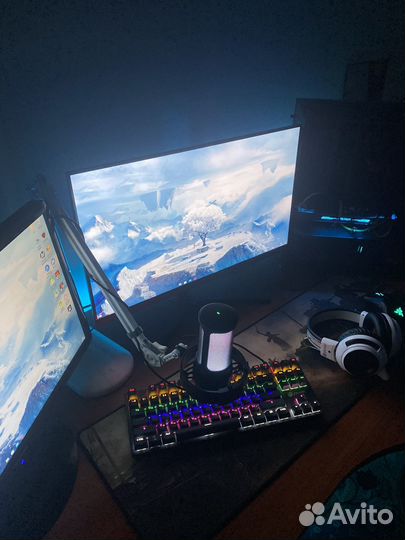 Игровой компьютер с монитором