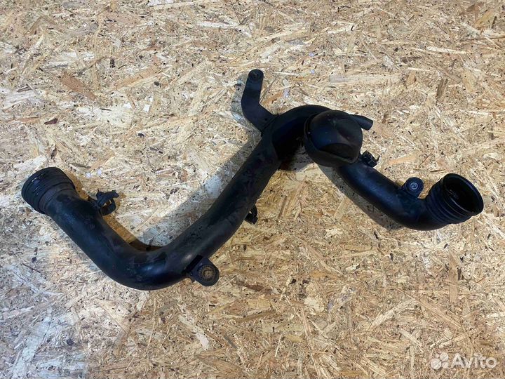 Патрубок интеркулера skoda octavia (1Z 2005-2013)