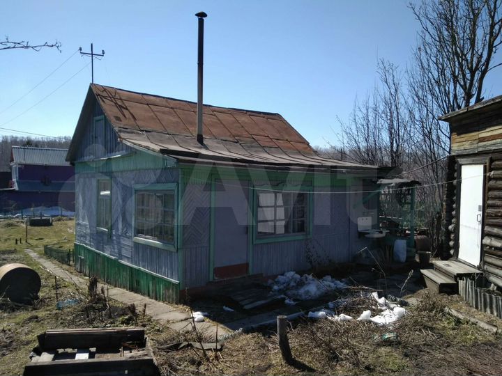 Дача 32 м² на участке 5 сот.