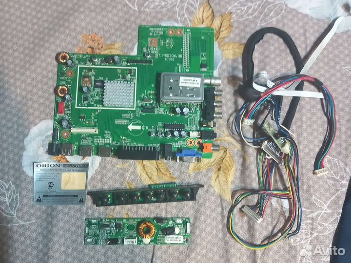 Телевизор на запчасти, блоки питания main